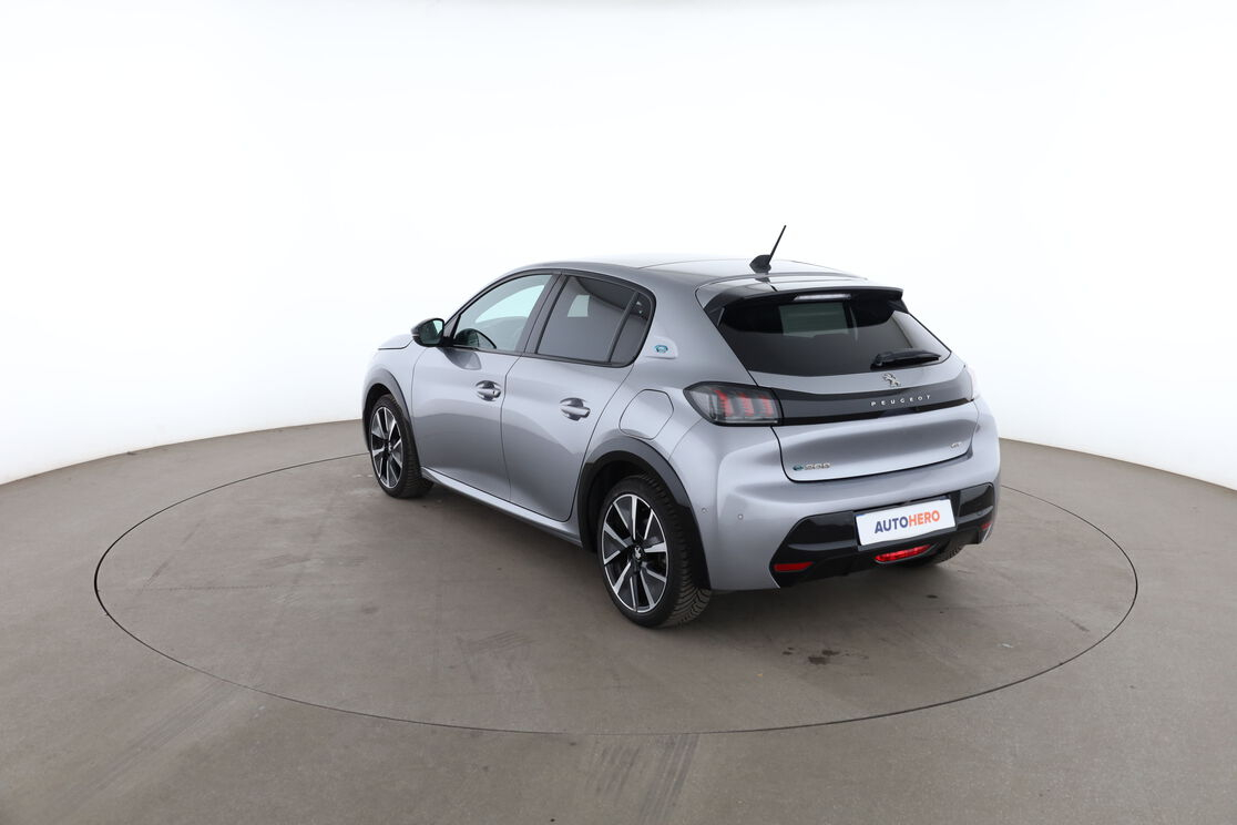 Peugeot 208 Electrique 50 kWh GT — photo 3