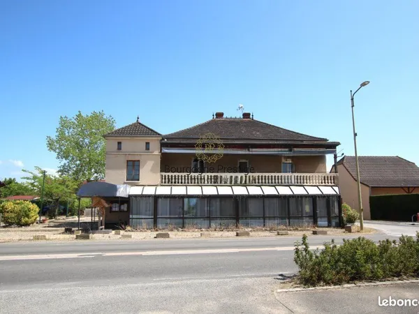 Immeuble 609 m²