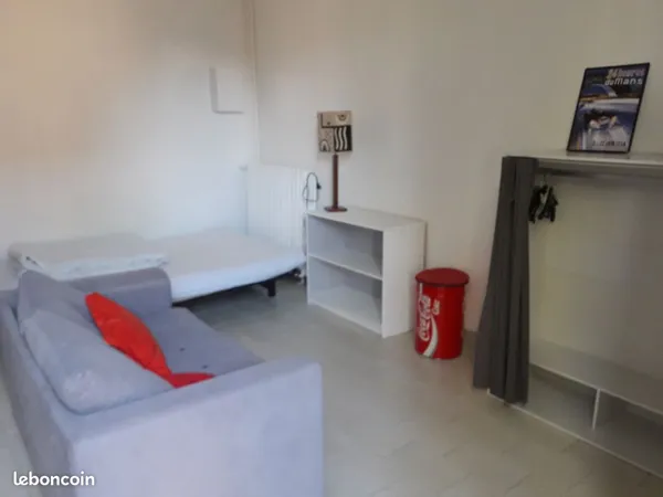 Studio pour étudiant.e