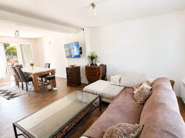 Maison 9 pièces 154 m²