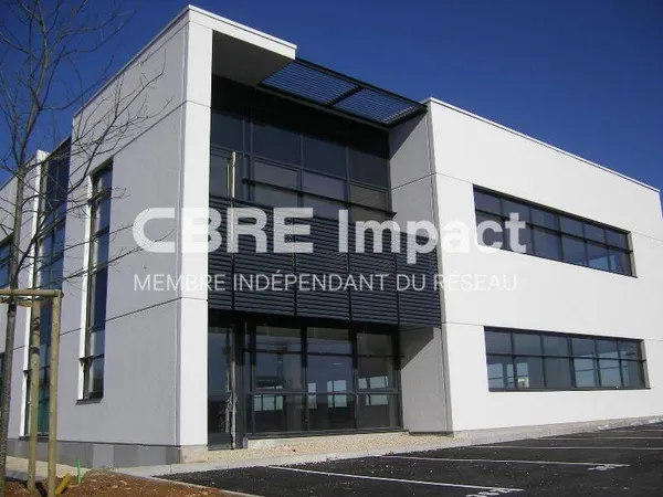 Bureaux 195 m²