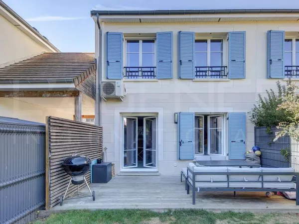 Maison 5 pièces 94 m²