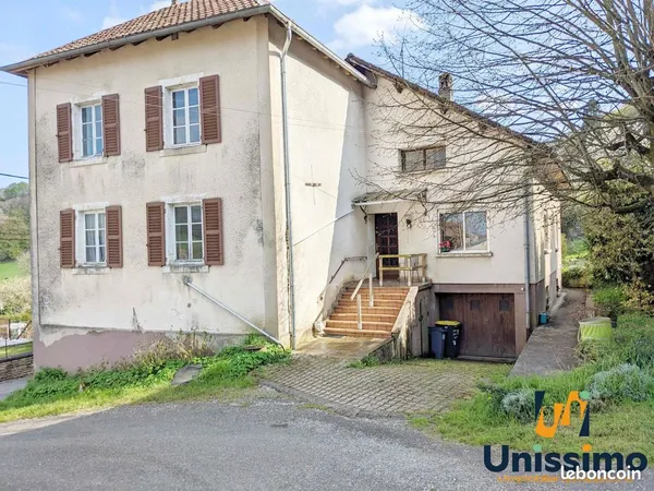 Maison 6 pièces 211 m²