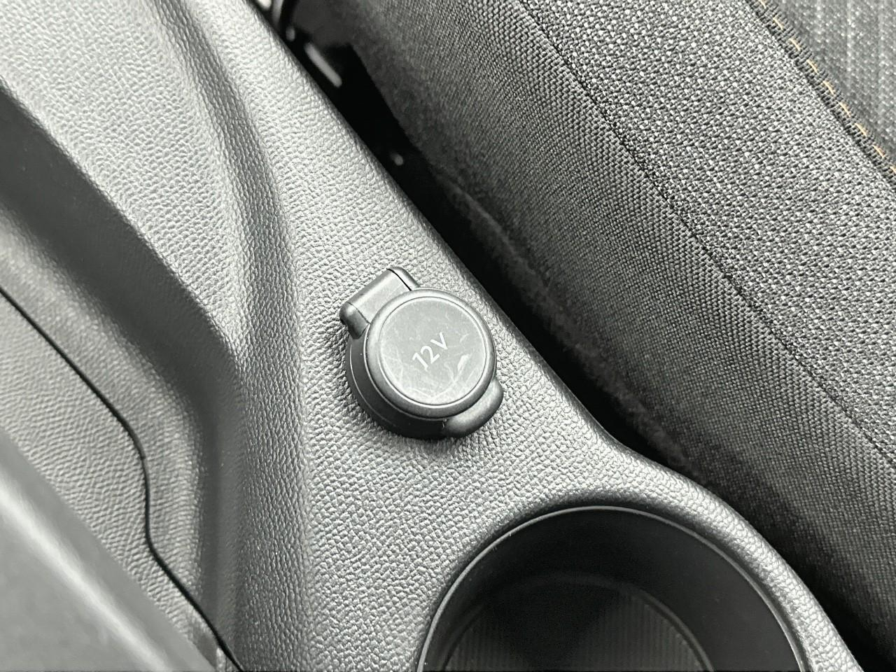 Peugeot 2008 100 s&s bvm6 style — photo 30