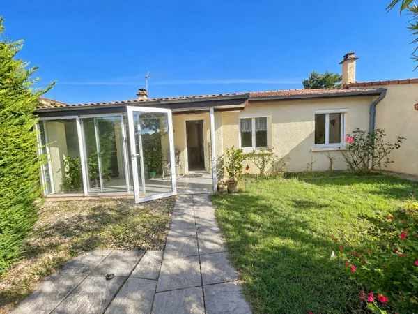 GUILHERAND-GRANGES Maison de plain-pied 88 m2 avec garage