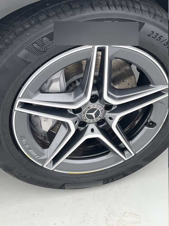 Mercedes GLC — photo 43