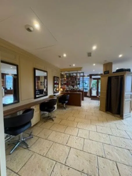 Photo 2