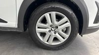 Dacia Sandero 1.0 TCe 90ch Stepway Confort -22 — photo 20