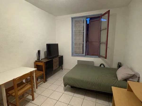 Studio/Appartement 25 m² hyper centre-ville le Puy-en-Velay