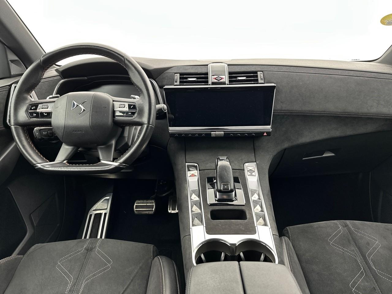 Ds Ds 7 crossback bluehdi 130 eat8 performance line — photo 12