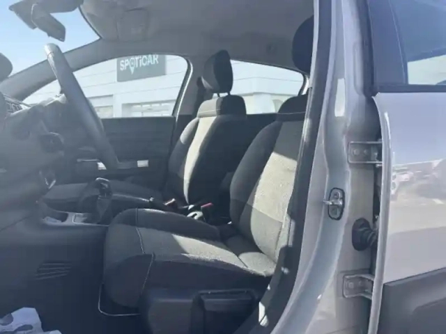 Citroën C3 1.2 puretech 83ch s&amp;s shine — photo 9