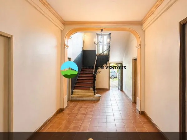 Immeuble 300 m²