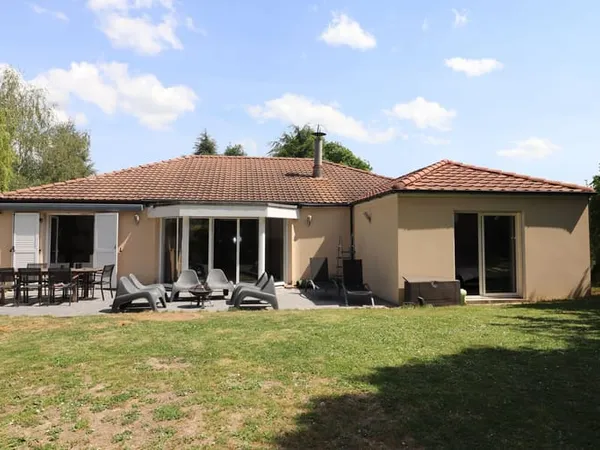 Maison 6 pièces 152 m²
