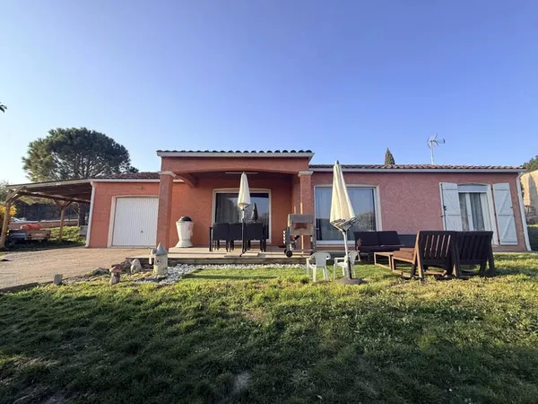 Maison de plain-pied à Villepinte : un havre de paix au coeur du Sud de la France
