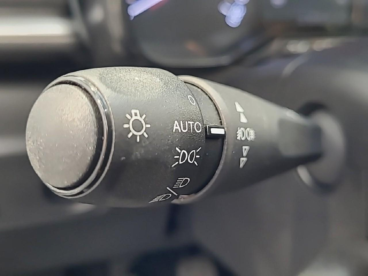 Citroën C3 puretech 83 ch bvm5 plus — photo 22