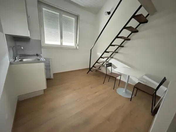Studio 1 pièce 18 m²
