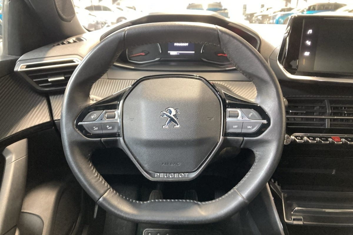 Peugeot 2008 — photo 14