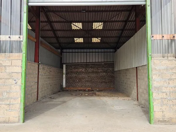 Stockage Location Saint-Just-en-Chaussée  75m² 600€
