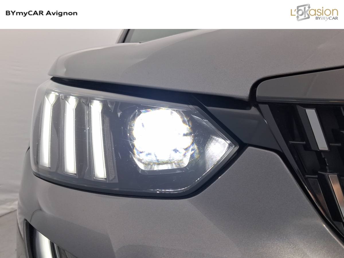 Peugeot 2008 PureTech 130 S&amp;S EAT8 — photo 35