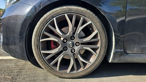 Kia Ceed 1.6 T-GDI 204 - GT – 2014 – 115105 km – Essence – Boîte Manuelle — photo 10