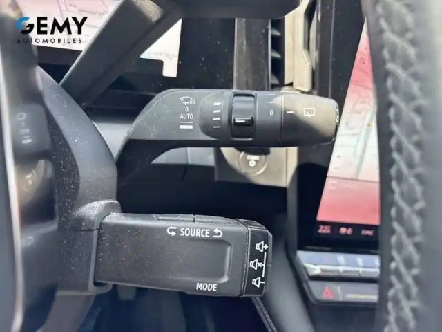 Renault Megane e-tech ev40 130ch standard charge — photo 17
