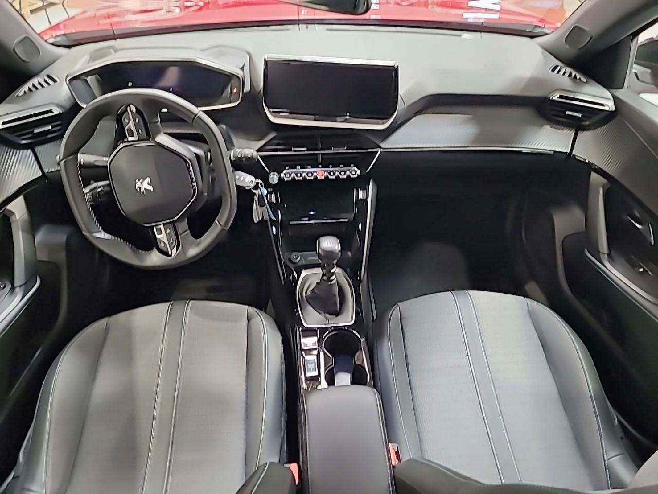 Peugeot 2008 puretech 130 s&s bvm6 allure pack — photo 12