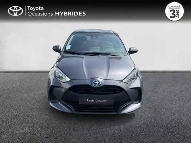 Toyota Yaris 116h dynamic 5p my22 — photo 2