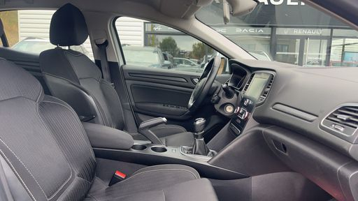 Renault Megane 1.5 dCi 110 Energy - Intens – 2017 – 65885 km – Diesel – Boîte Manuelle — photo 16