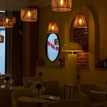 Restaurant clé en main - Entièrement rénové - Terrasse