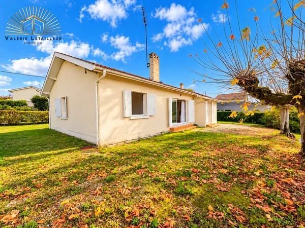 Jolie maison coeur de village 92 m2 avec 2 chambres plus bure
