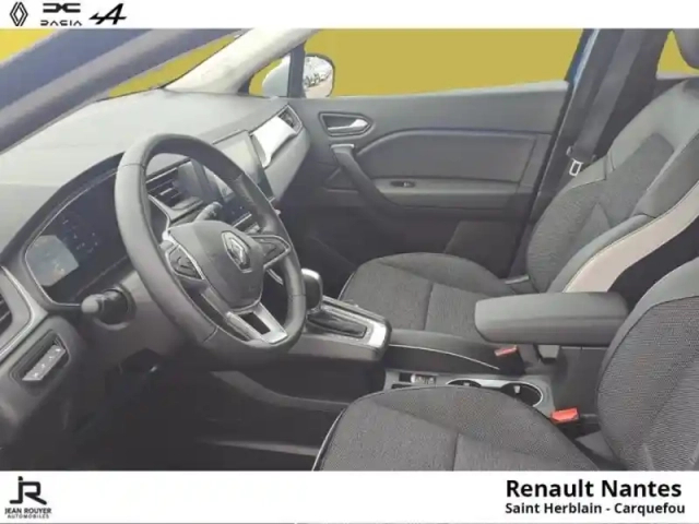 Renault Captur 1.6 e-tech hybride rechargeable 160ch techno — photo 13