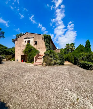 Propriété 15 pièces 320 m²