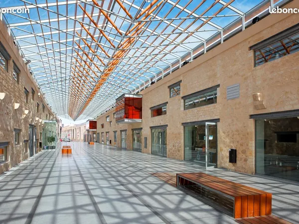 Quai des Chartrons - 1250 m²