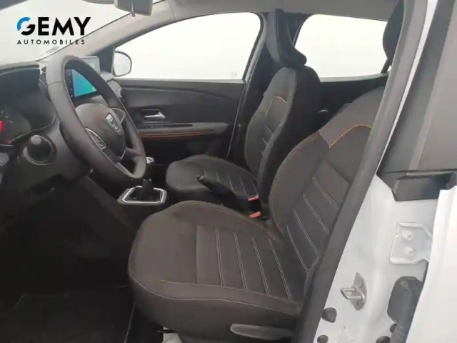 Dacia Sandero eco-g 100 - 22 — photo 41