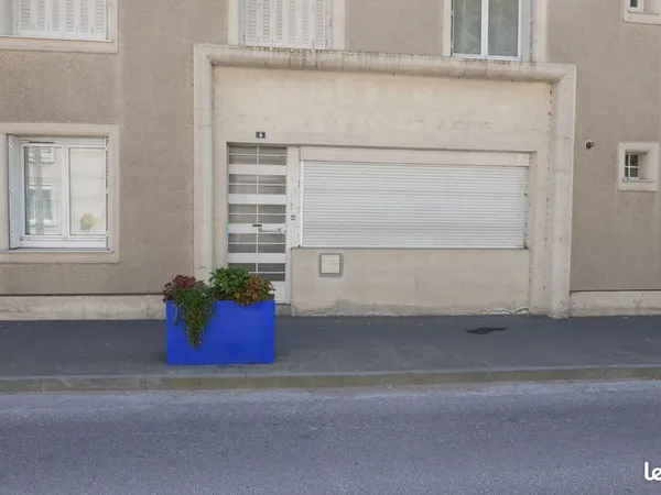 Local commercial 57 m² Rethel