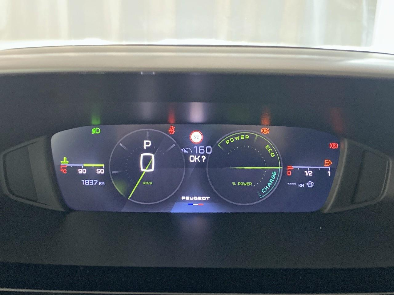 Peugeot 408 hybrid 136 e-dcs6 gt — photo 14