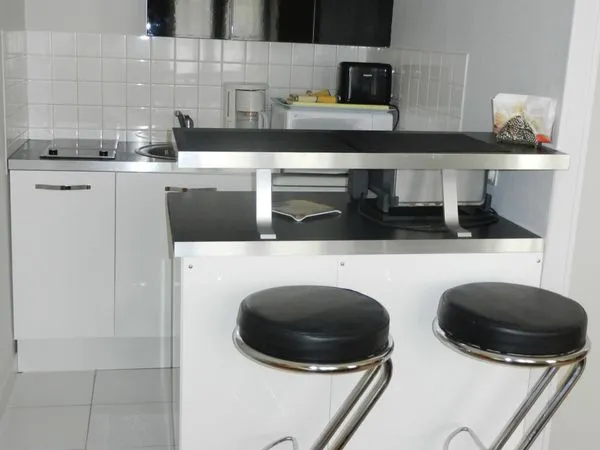 Studio meublé 150m de la plage