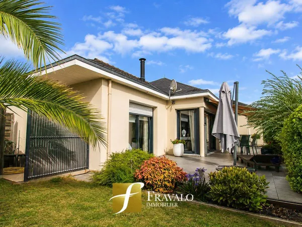 Maison de plain-pied 4 pièces 113 m²