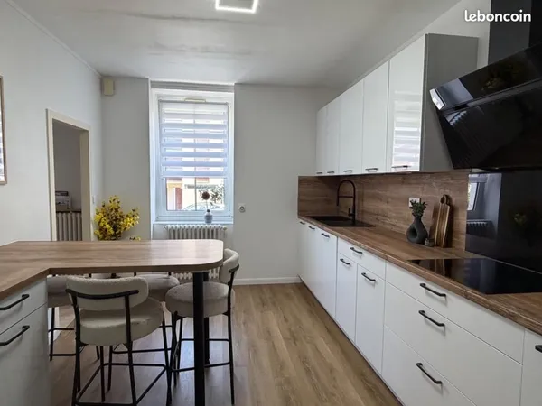 Maison 7 pièces 140 m²