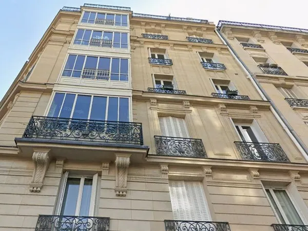 Studio 1 pièce 13 m²