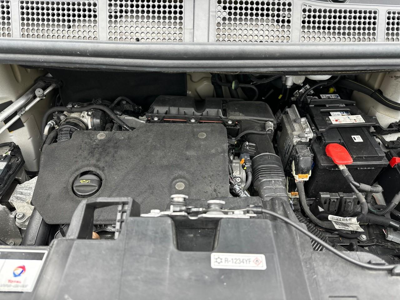 Peugeot Expert combi long bluehdi 120ch s&s bvm6 — photo 15