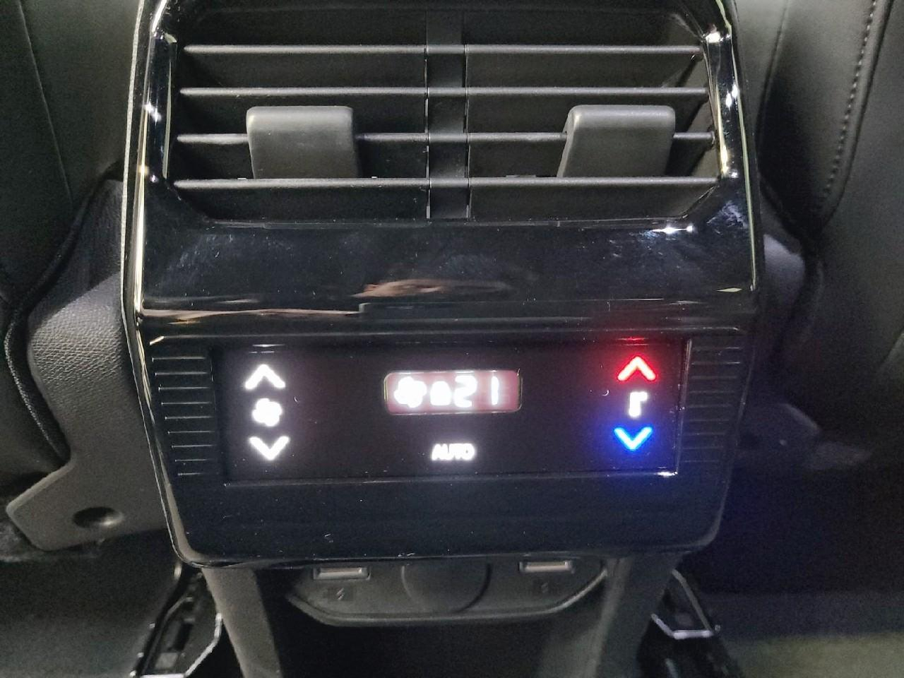 Peugeot 5008 hybrid 145 ch e-dcs6 allure — photo 18