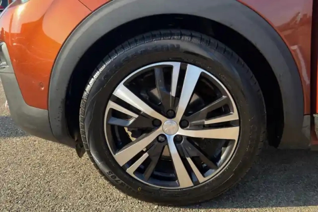 Peugeot 3008 puretech 130ch s&amp;s eat8 — photo 15