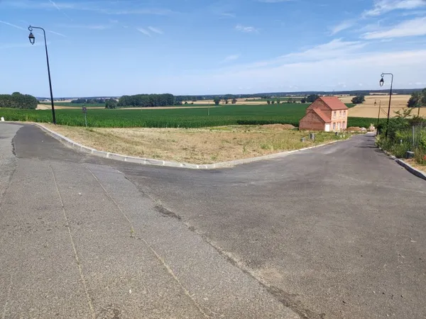 Vente terrain à bâtir à Monts oise