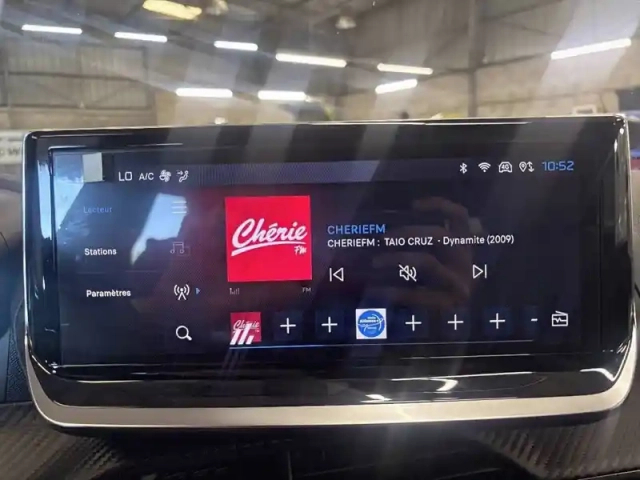 Peugeot 2008 puretech 100 s&amp;s bvm6 — photo 24