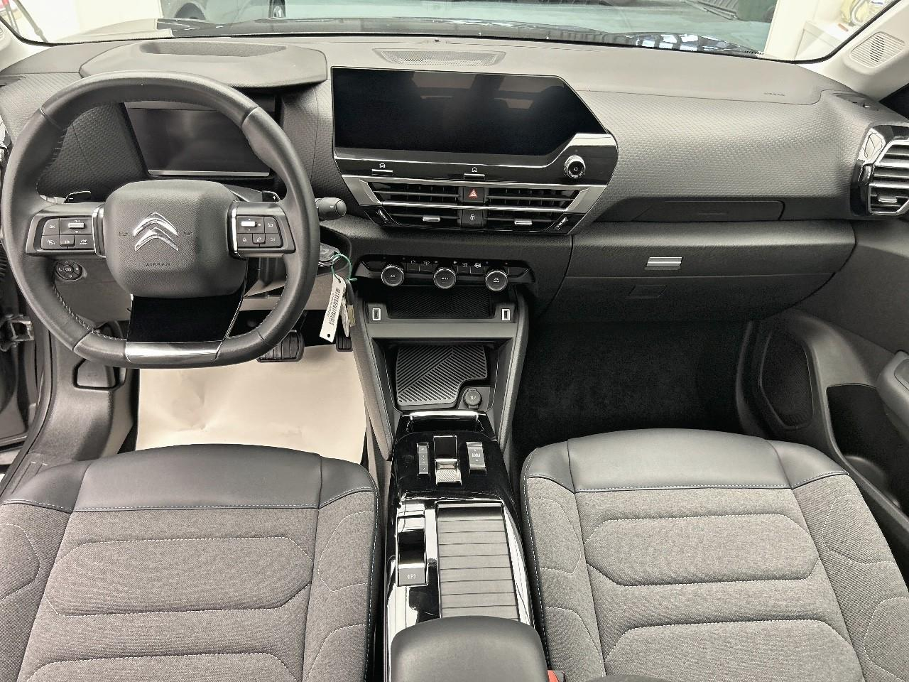 Citroën C4 puretech 130 s&s eat8 c-series — photo 12