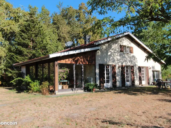 Très belle maison avec grand jardin