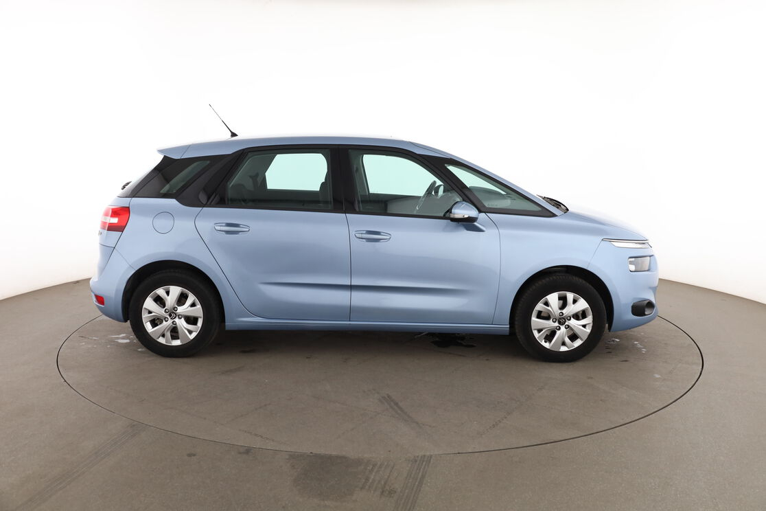 Citroen C4 Picasso 1.6 Blue-HDi Confort — photo 6