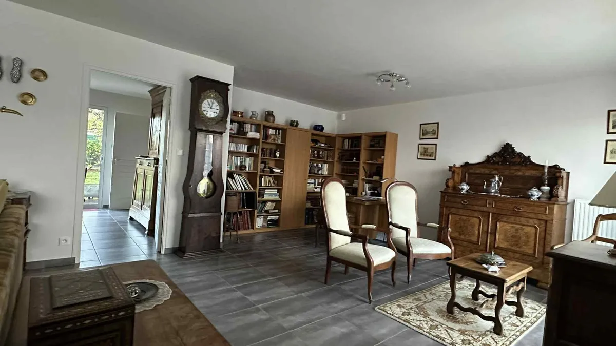 Photo 4