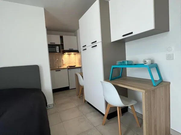Studio neuf coup de coeur ❤️ Bouguenais très bien situé - aéroport -périphérique -toutes commodités